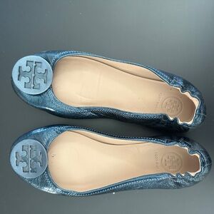 Tory Burch blue metallic flats